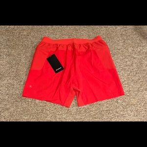 NWT Men’s Lululemon Train To Beach Shorts XL